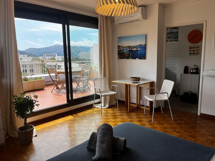 Apt Proche Des Calanques Marseille Exterior photo